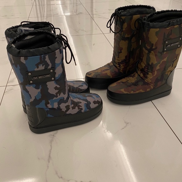 New Moschino Blue Camouflage Moon Boots - Picture 6 of 6
